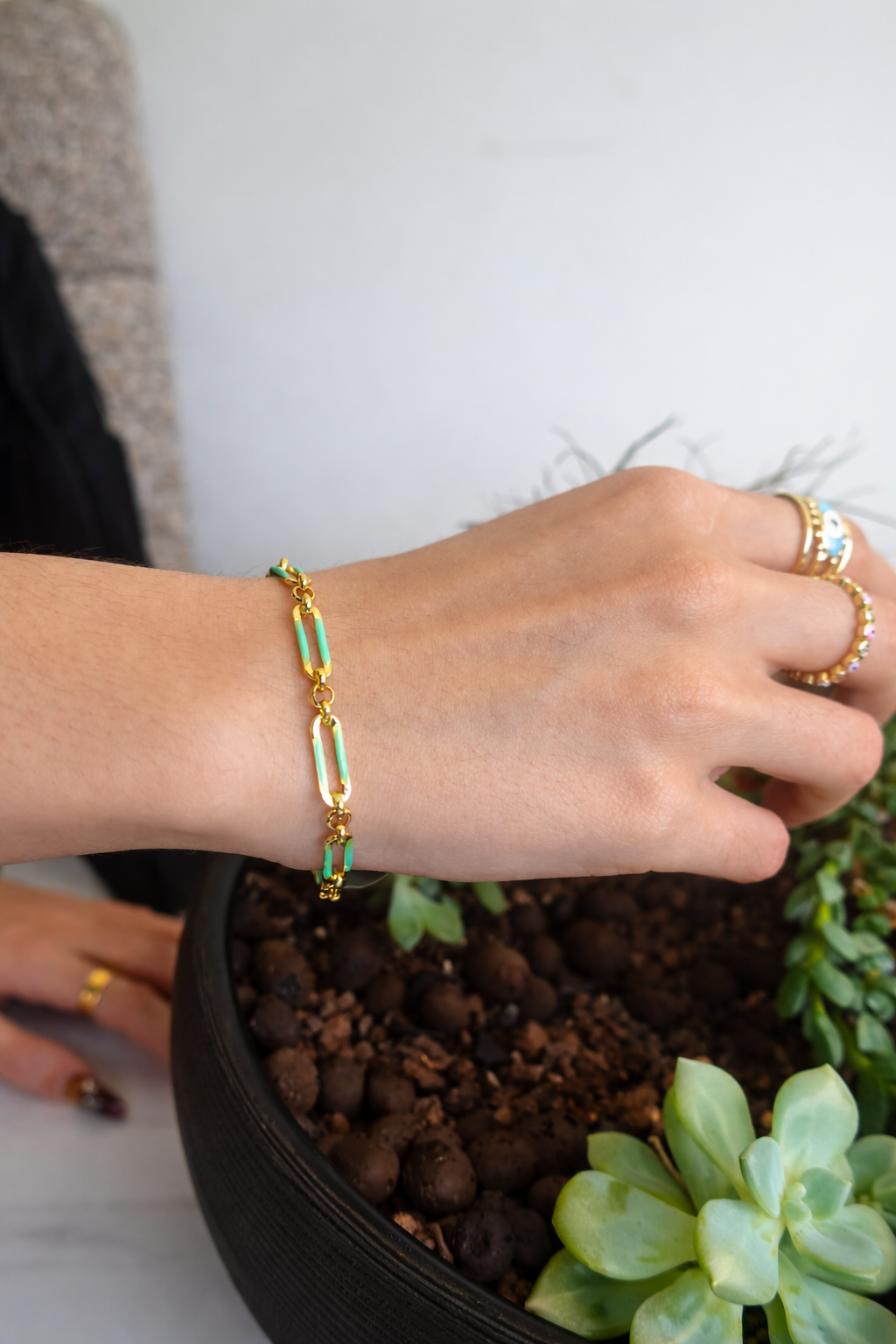 See You Soon, Sagrada Bracelet
