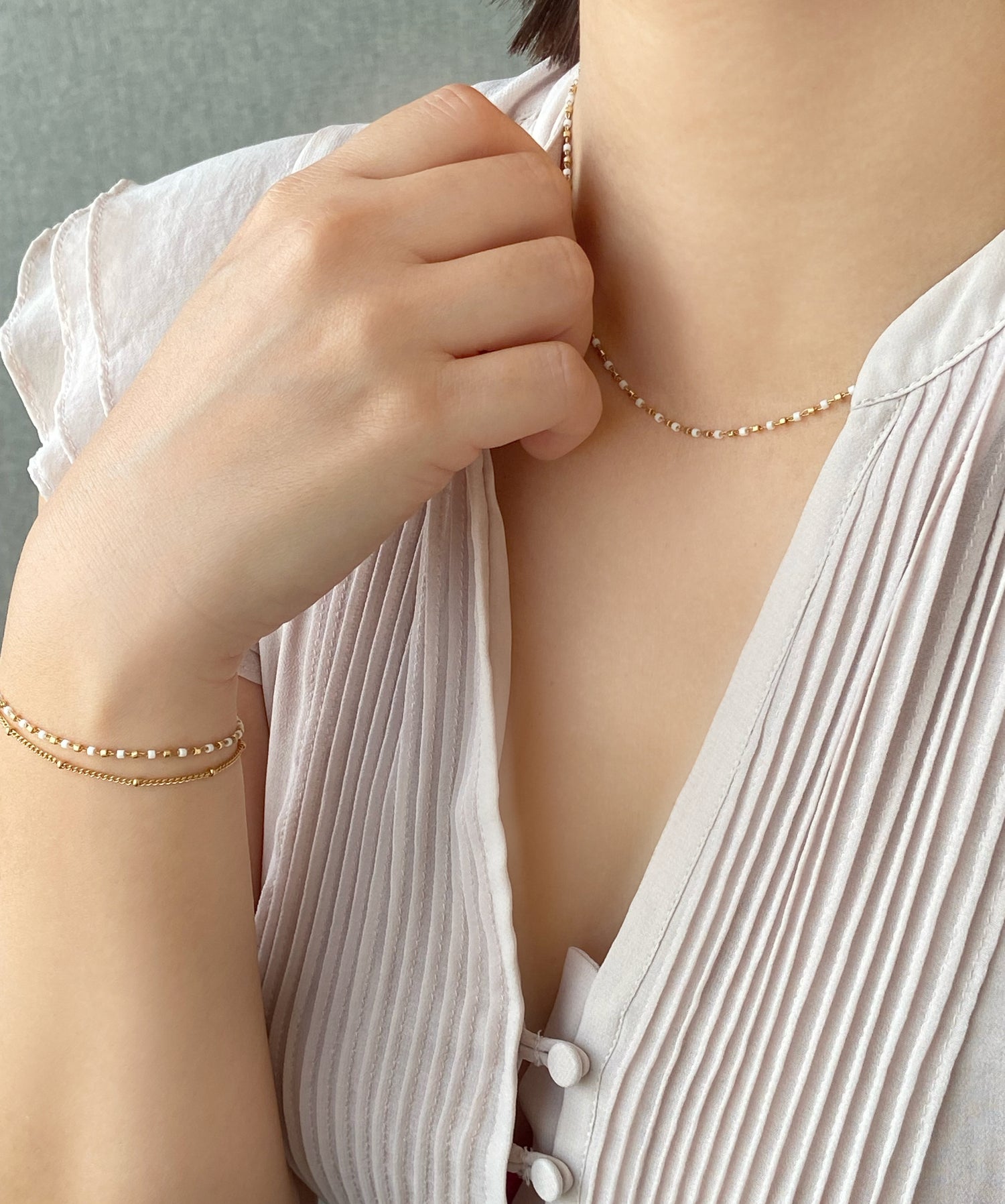 Pure Whisper-纯白呢喃 (bracelet)