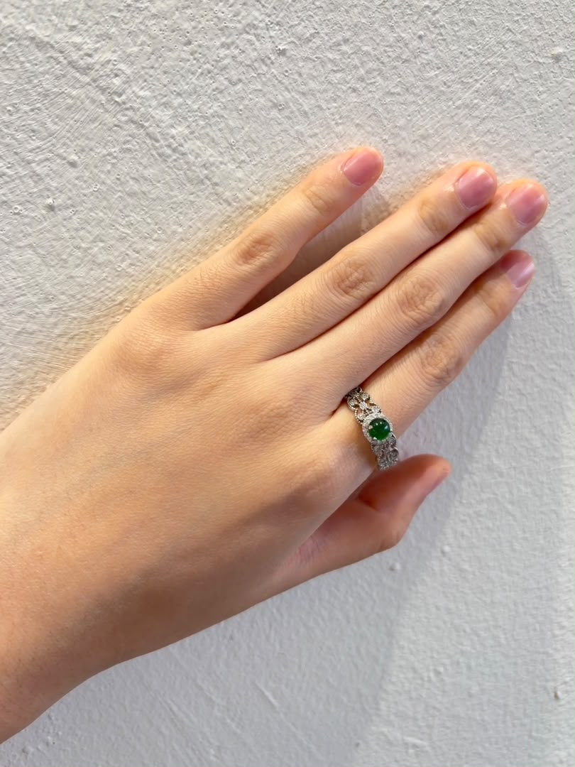 Vintage Velvet Ring